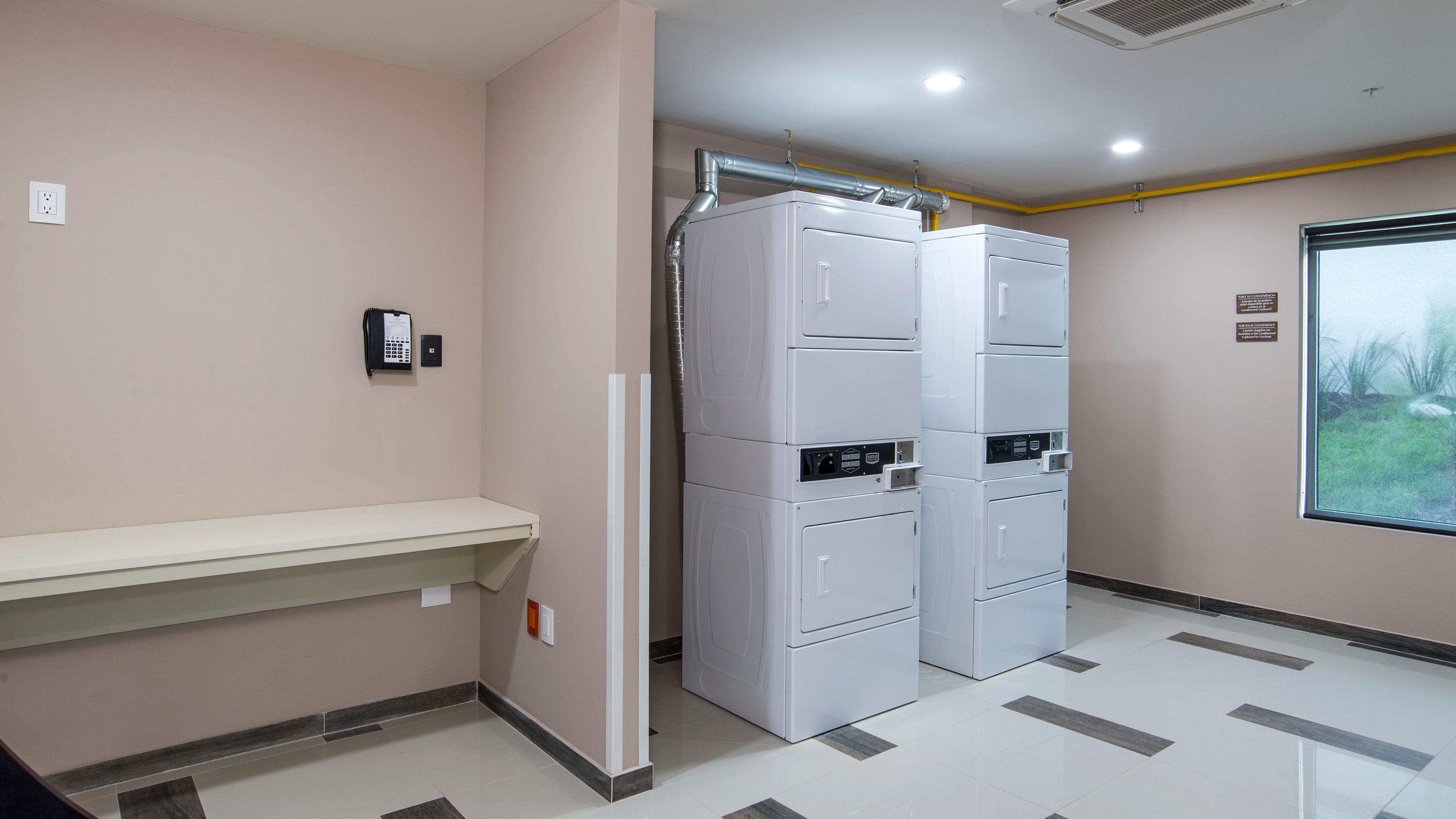 Candlewood Suites - Queretaro Juriquilla By Ihg Jurica Eksteriør bilde